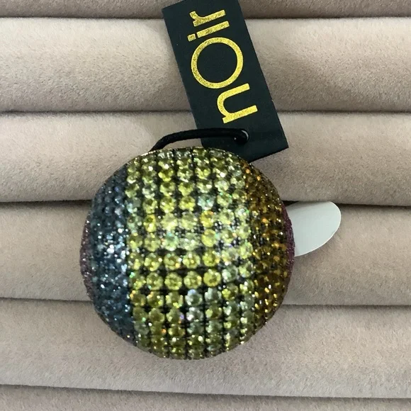nOir Jewelry Multicolor Crystal Ring - Picture 6 of 8
